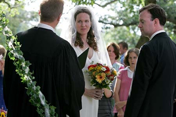 Wedding ceremony at Majestic Oak.
